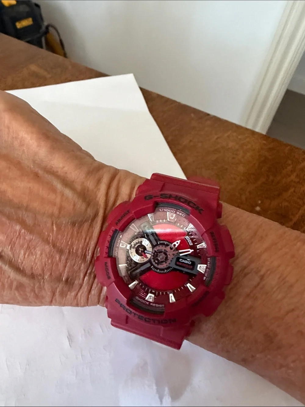 Casio bold red